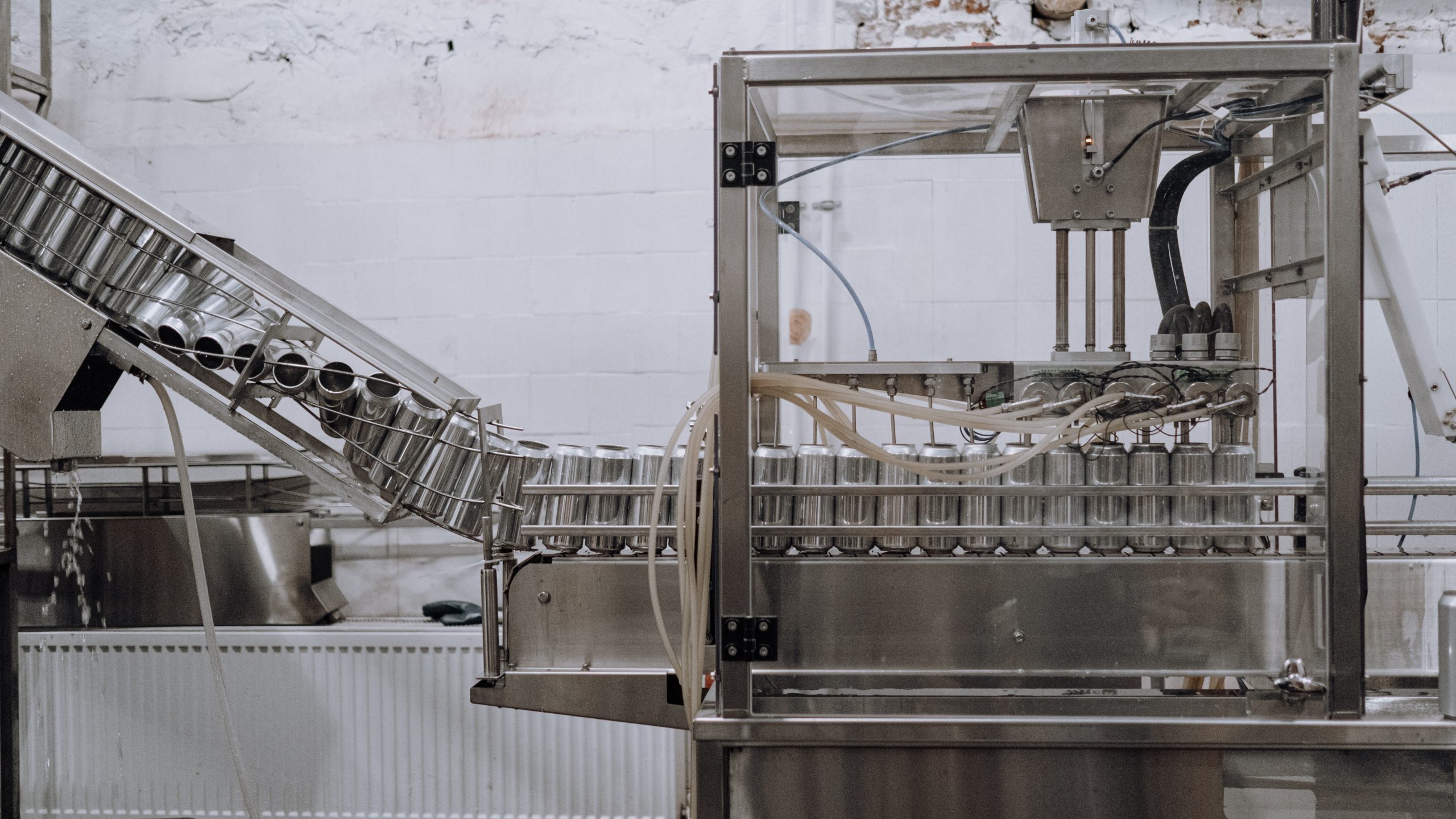 Both separate automation and simultaneous automation have advantages and disadvantages